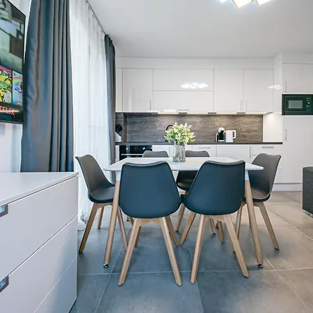 아파트 Mary - Polarstar Real Estate