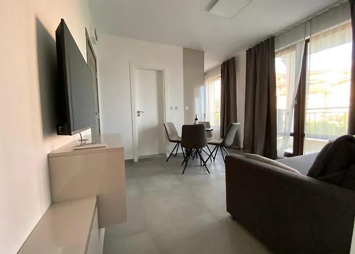 Mary Beach Resort Premium Apartments Apartamento Sveti Vlas